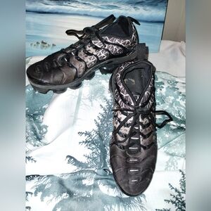 Nike Air VaporMax Plus